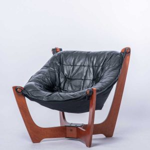 Teak Terrace Throne